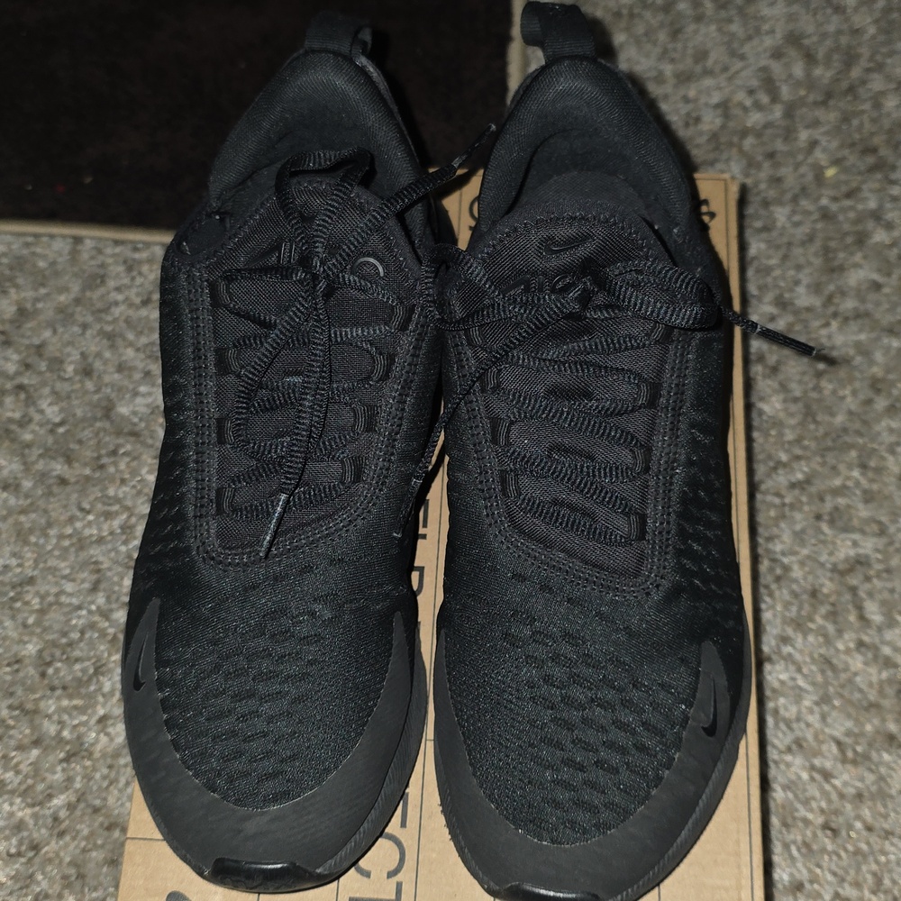 ​Nike Air Max 270 Women’s Sneakers - Black
